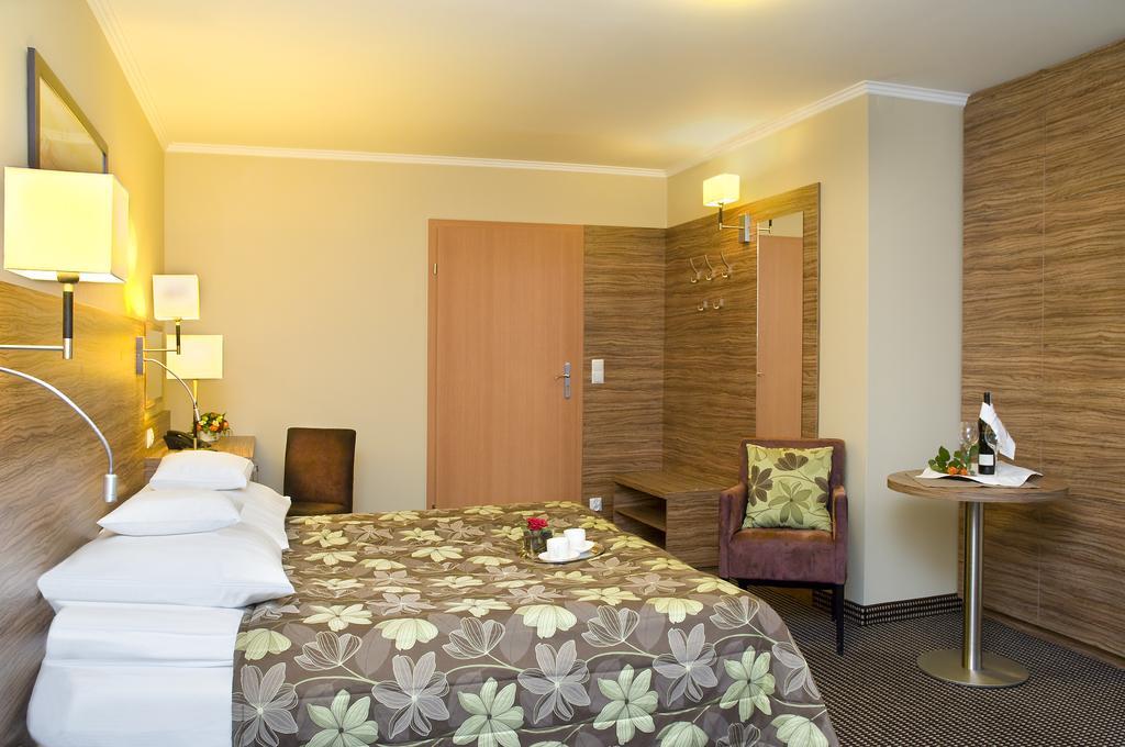 Hotel La Siesta & Medical Spa Jastrzębia Góra Habitación foto